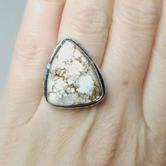 Vintage Marbled Stone Ring, Brown and White Triangle, Bezel Set Silver Tone Band - Picture 9 of 9